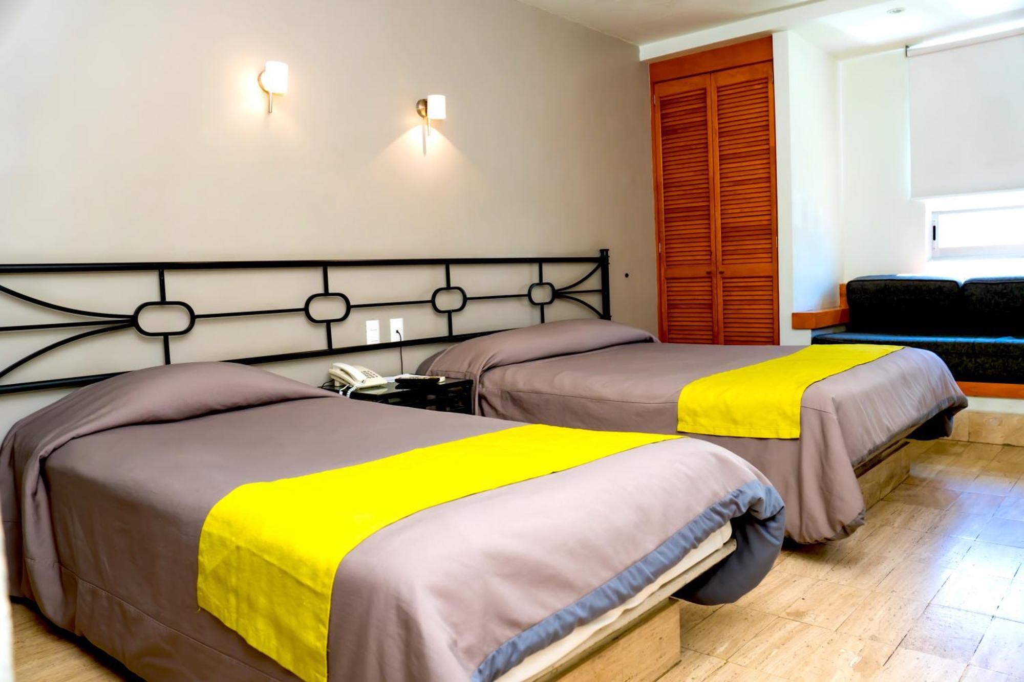 Hotel Arboledas Expo Гвадалахара Екстер'єр фото