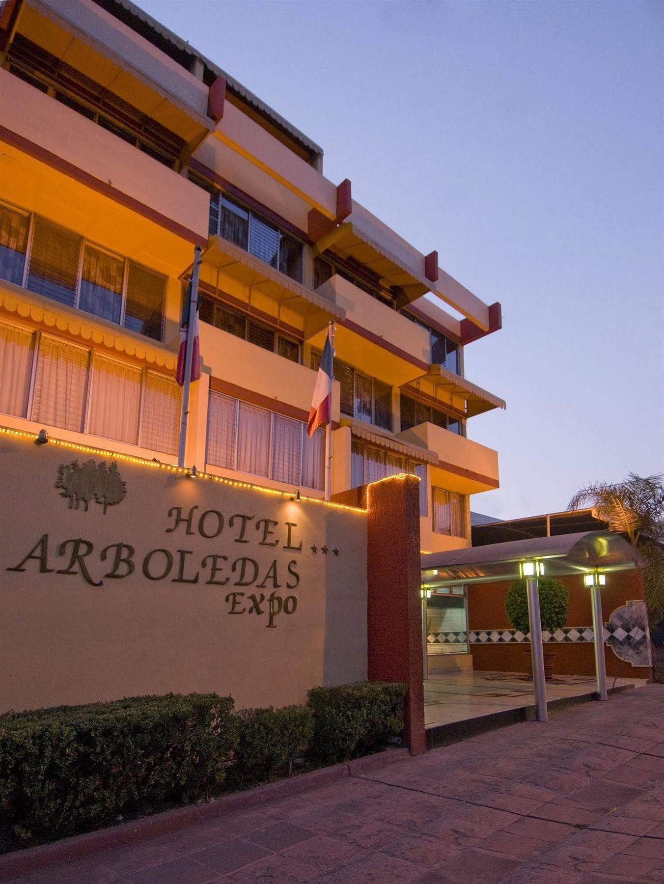 Hotel Arboledas Expo Гвадалахара Екстер'єр фото